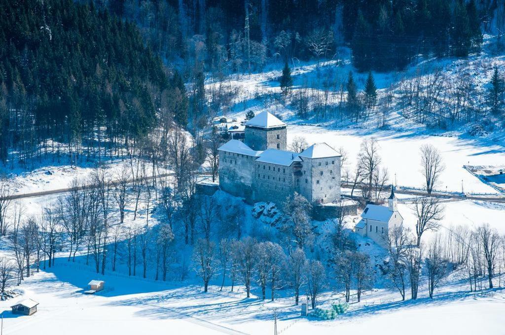 Adler Kaprun, Golf 'N' Ski And Mountain Biking. Екстер'єр фото